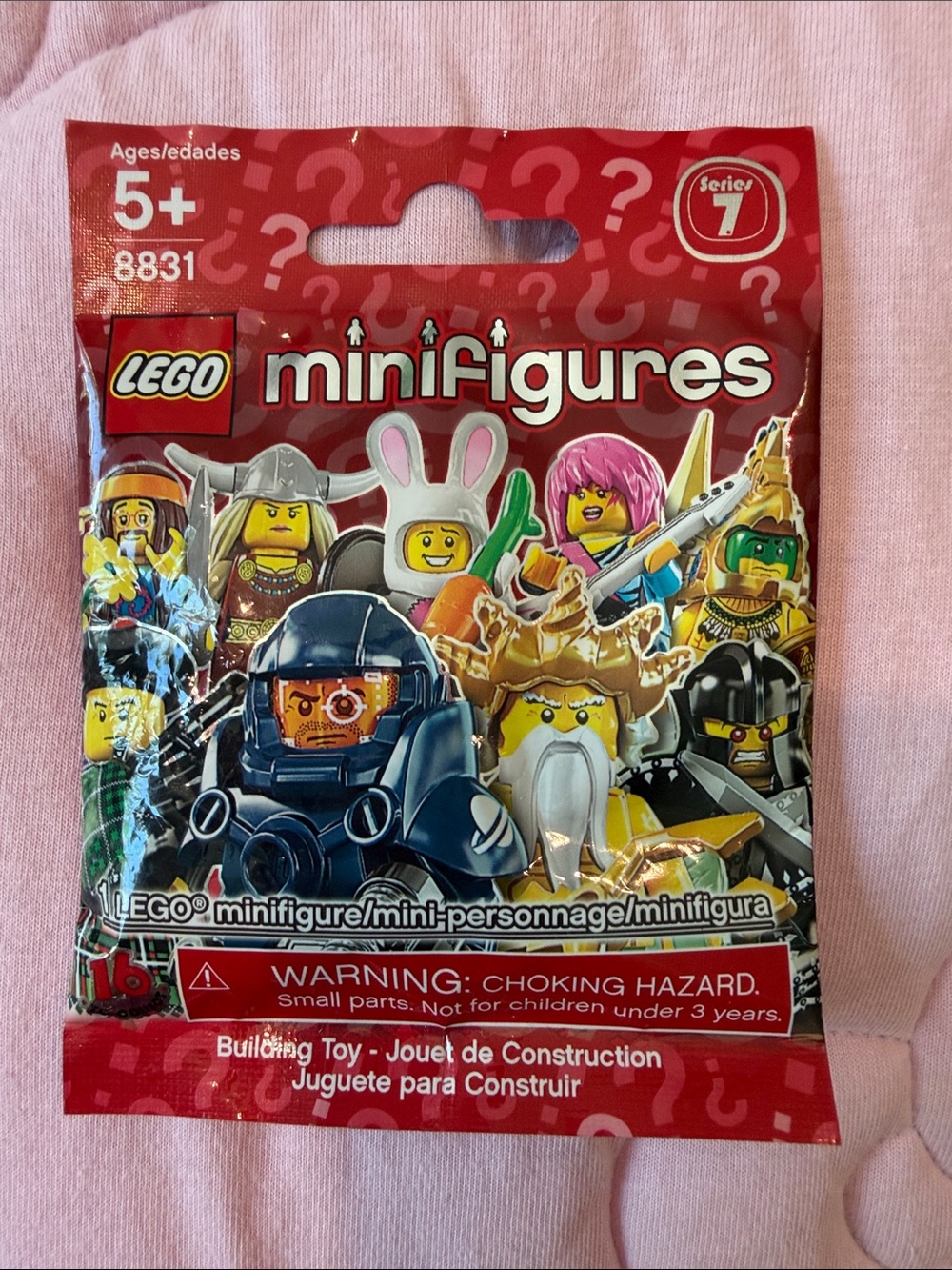 Lego Minifigures Series 7 Red Pack with Multicolor Artwork
